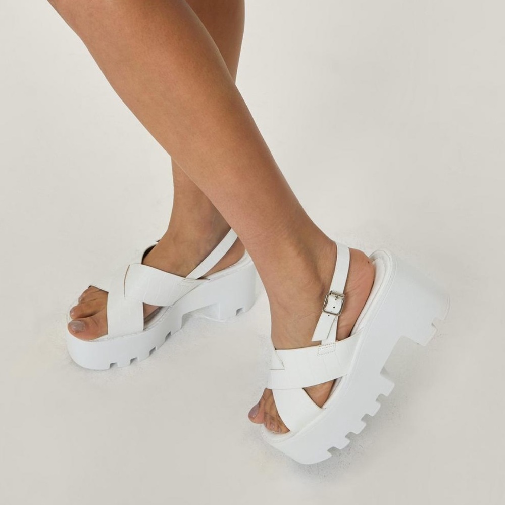 White Chunky Platform Cleated Strappy Buckle Sandals